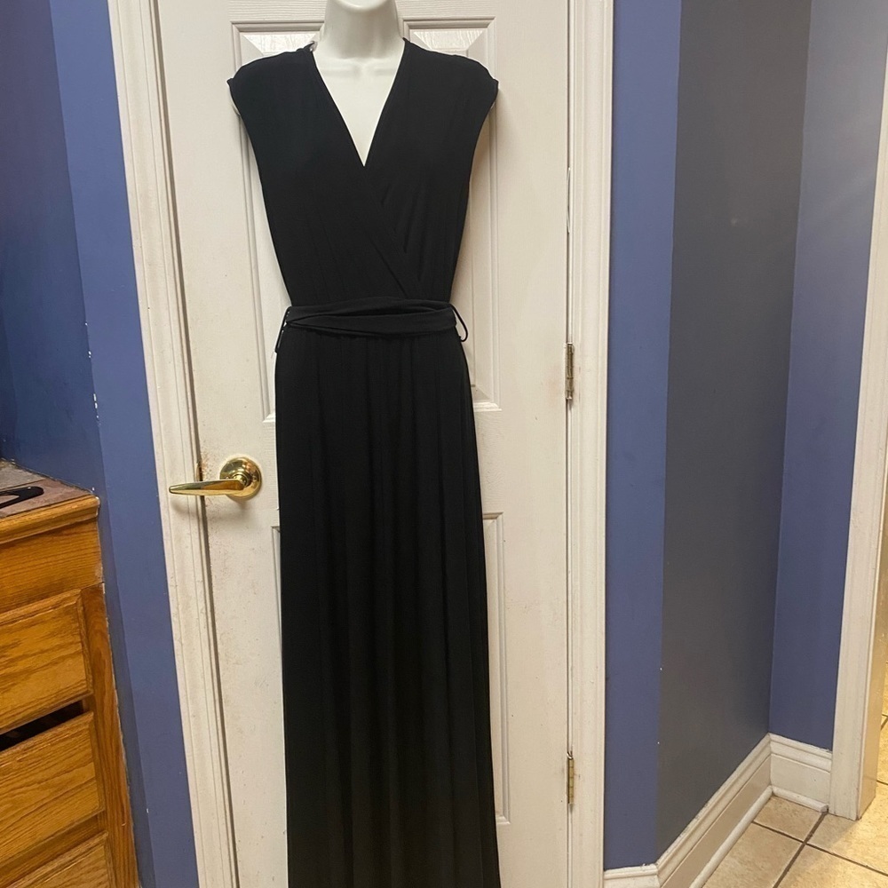 Goodtime USA black v-neck wrap maxi dress size Large
